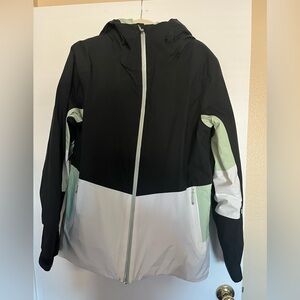 XL Roxy Peakside Ski / Snowboard Jacket in True Black